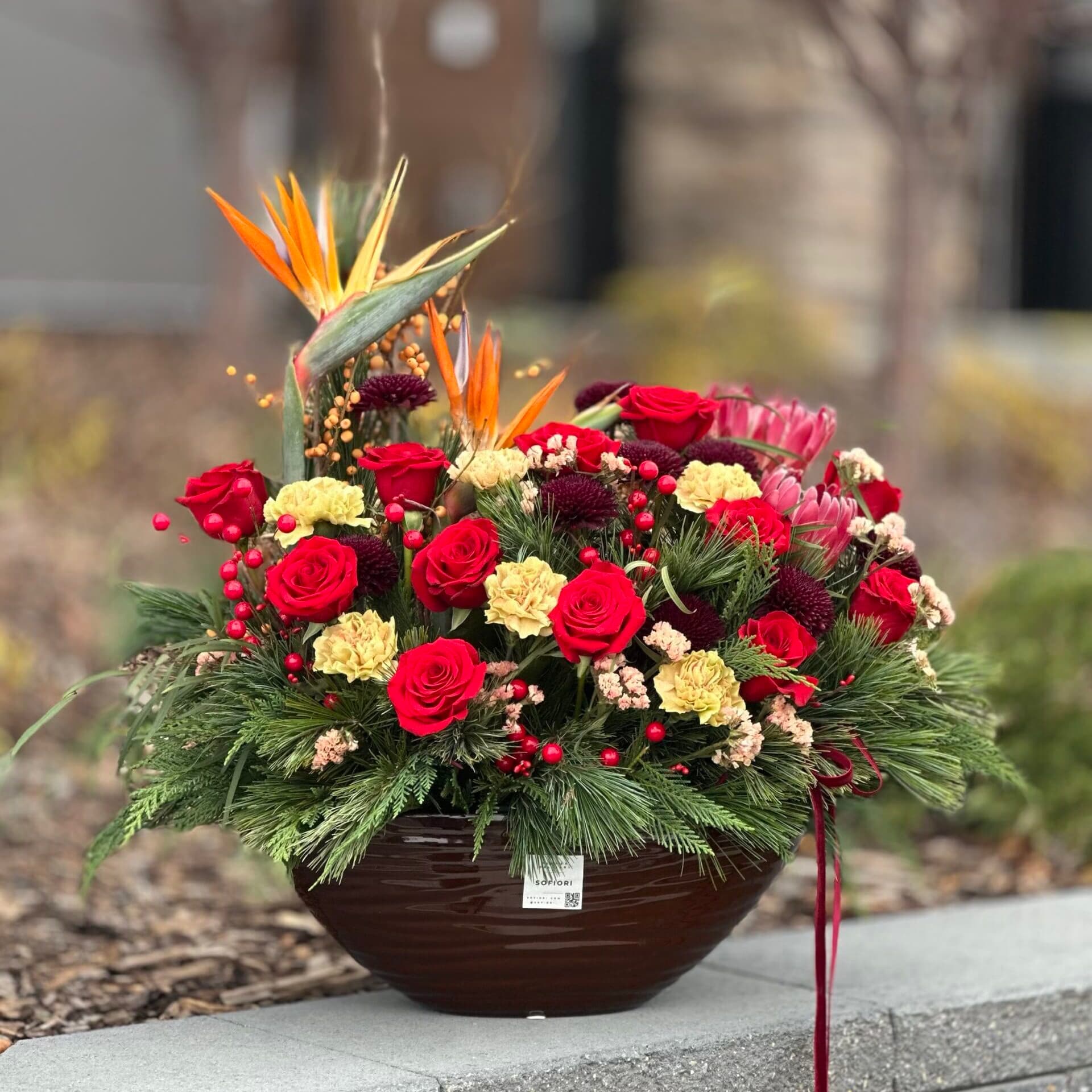 Arrangement with Roses