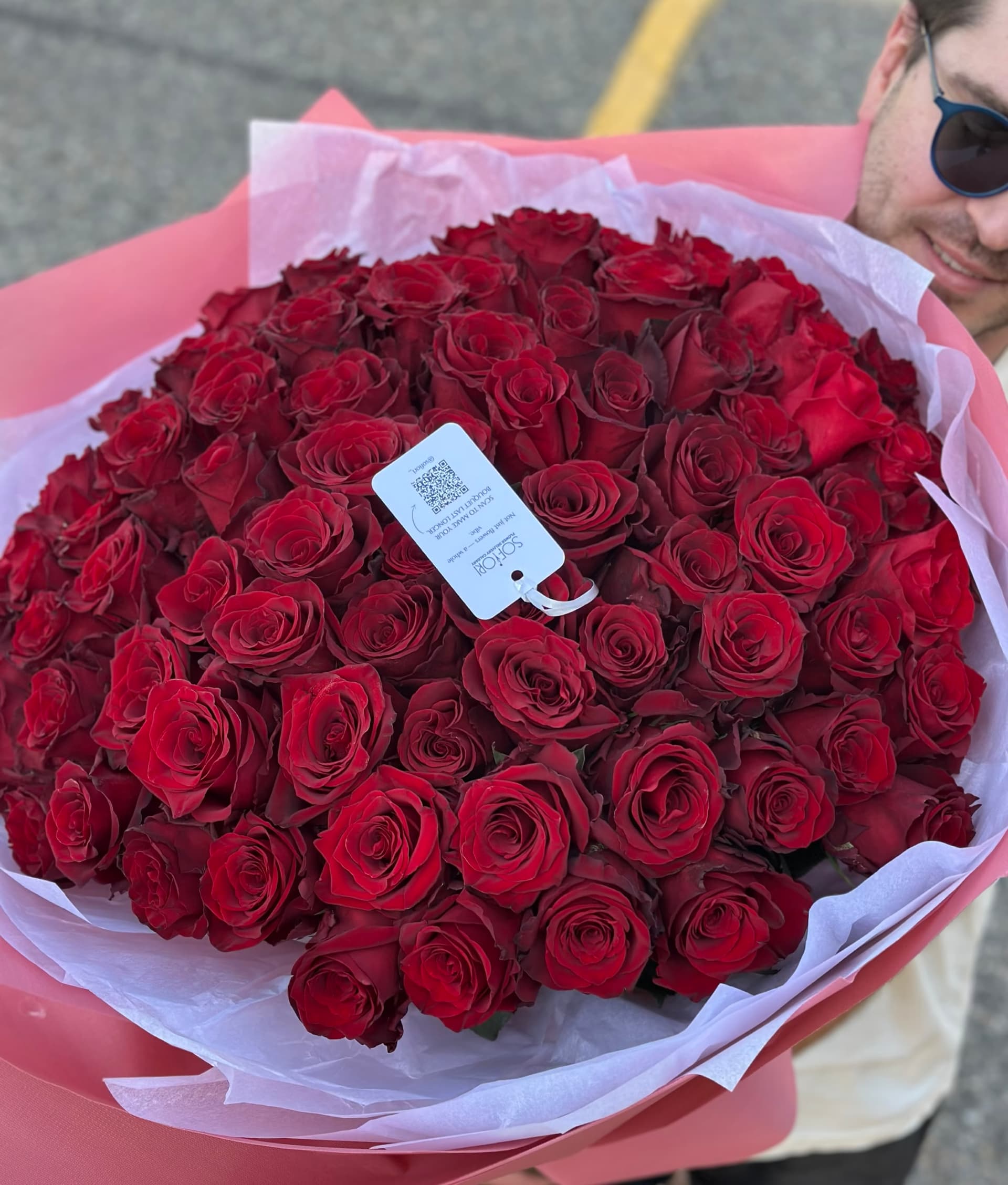 Congratulations bouquet — 100 Red Roses